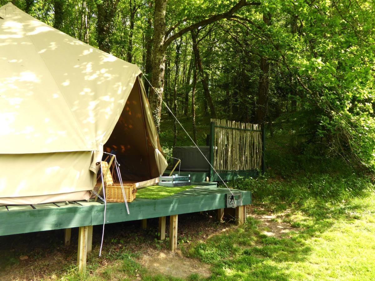 ホテル Belair Le Camping Champagnac-de-Bélair エクステリア 写真