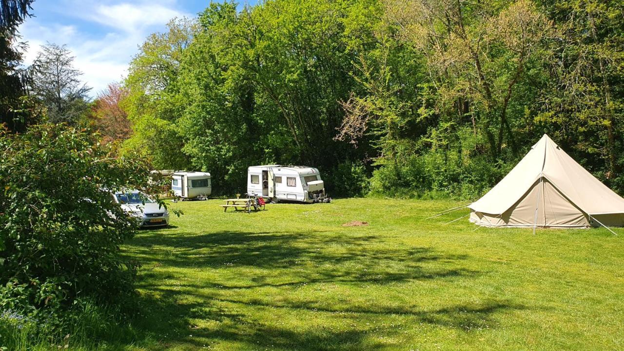 ホテル Belair Le Camping Champagnac-de-Bélair エクステリア 写真